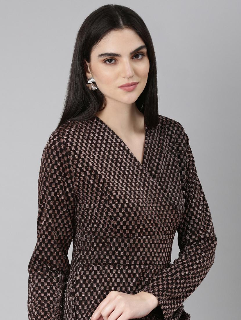 black self design wrap dress - 20384912 - Standard Image - 4