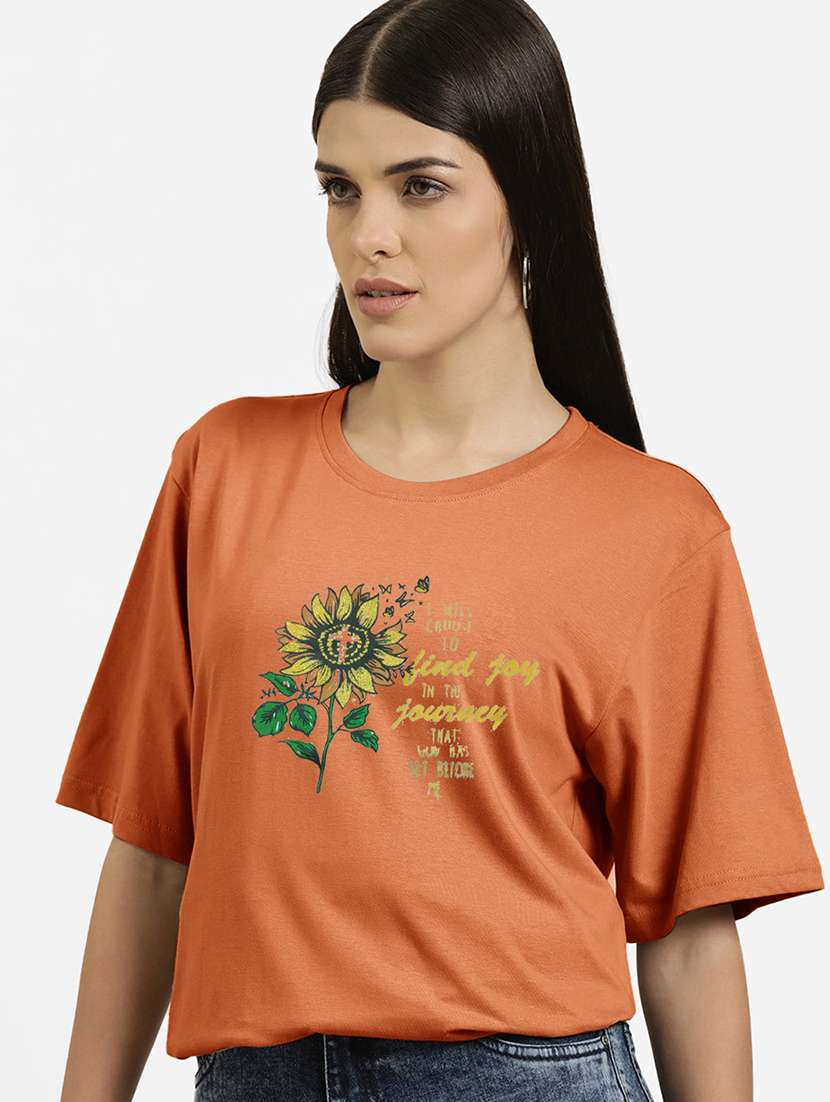 women's chest print round neck t-shirt