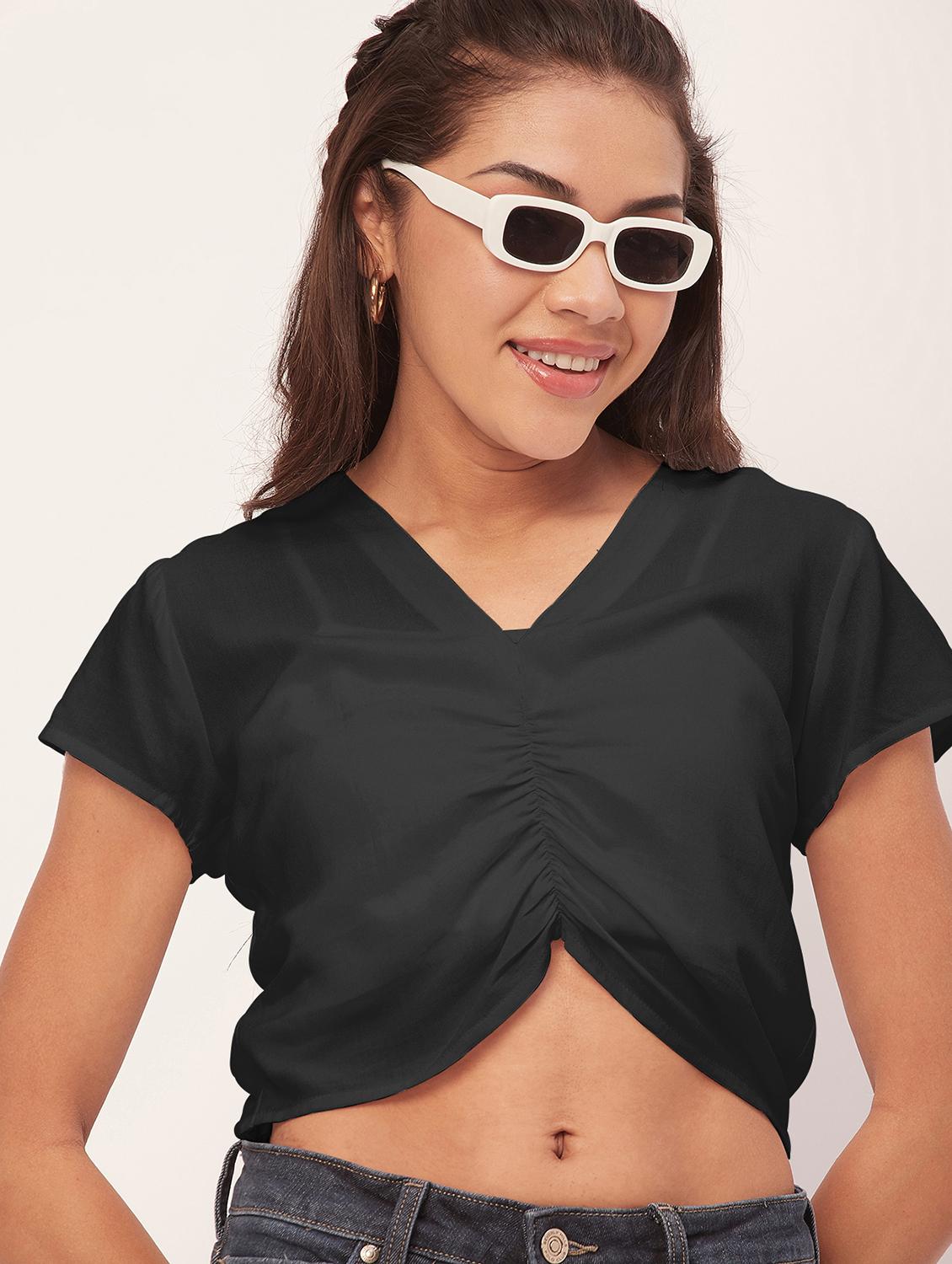 black solid short sleeves crop top - 20387221 - Standard Image - 4