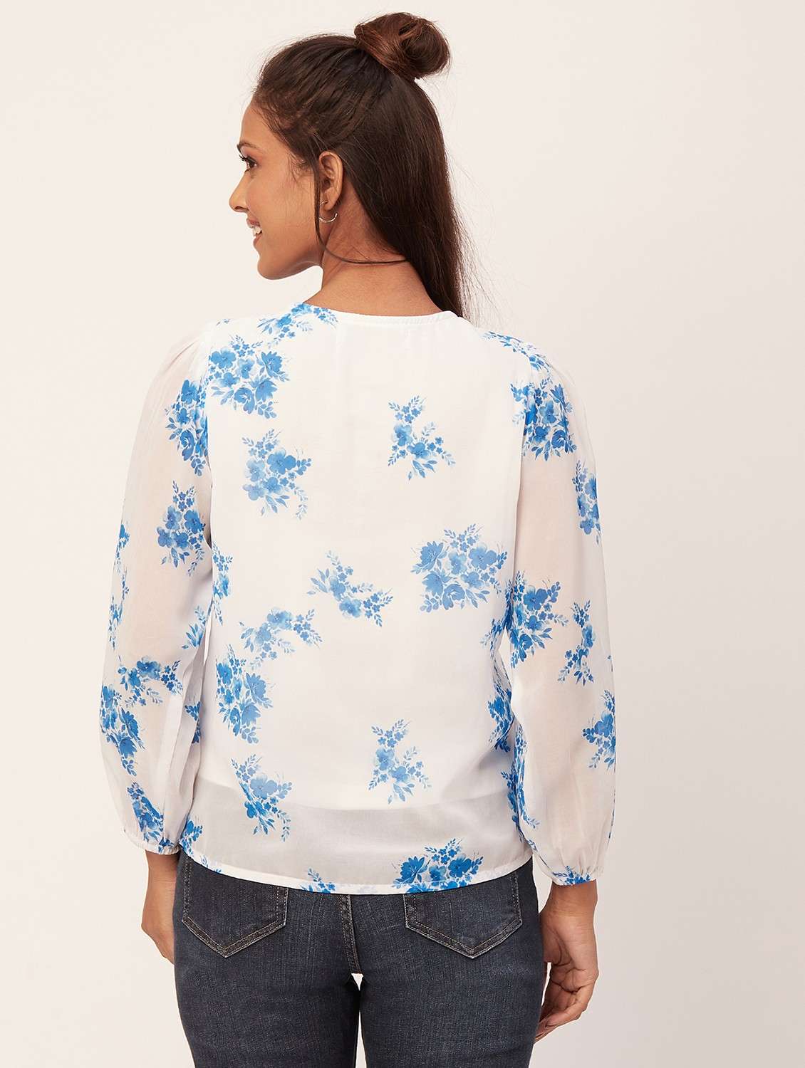 women floral print round neck top - 20387237 -  Standard Image - 4