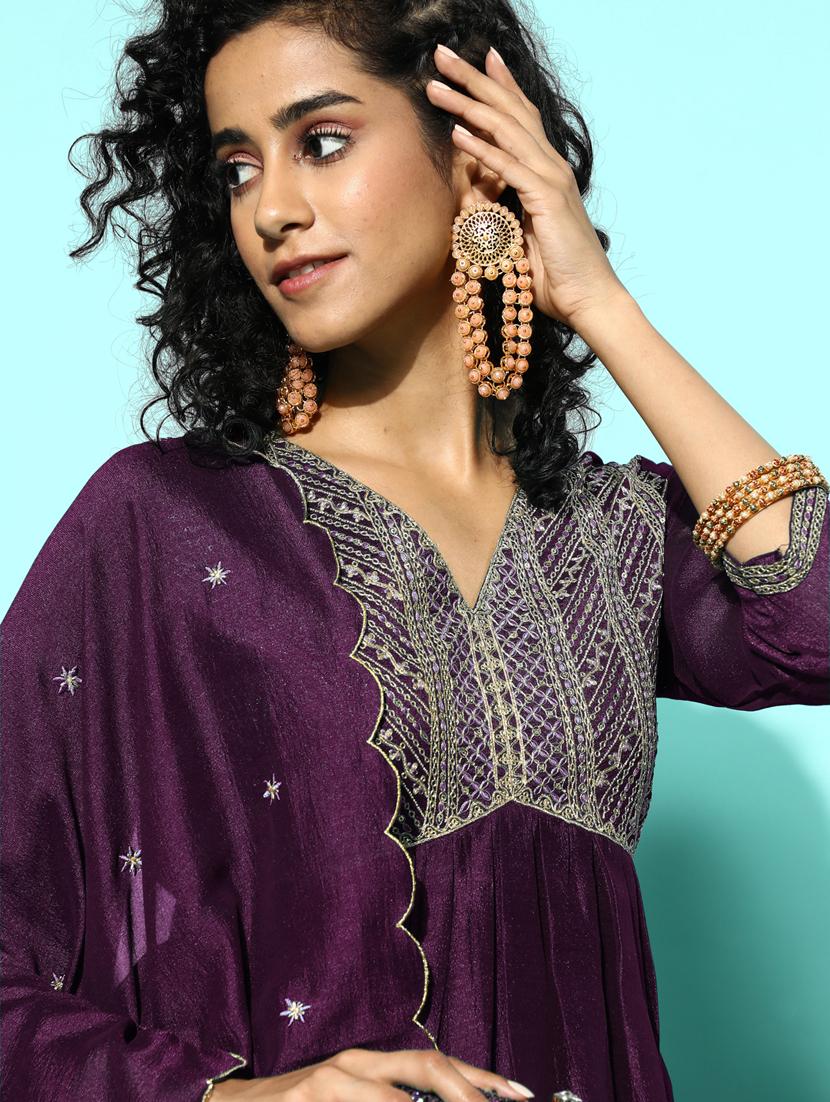 women purple kurta pant set with dupatta - 20390167 - Standard Image - 4