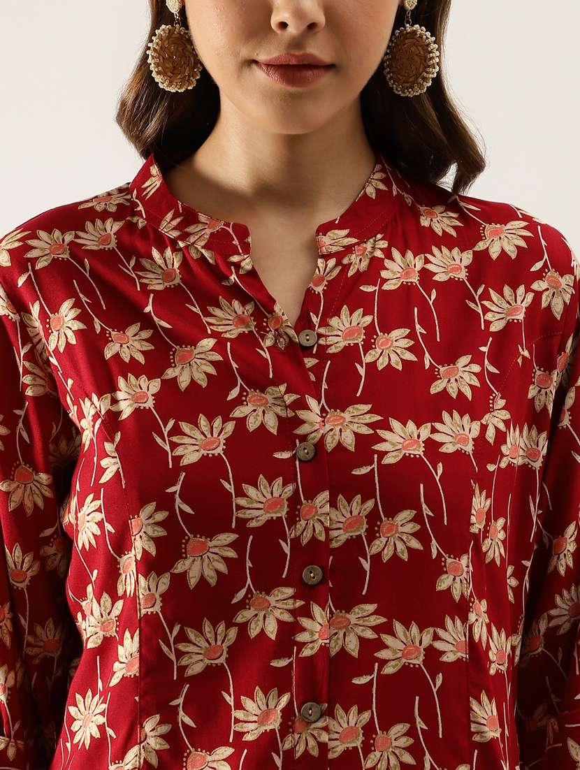 maroon floral printed regular top - 20390544 - Standard Image - 4