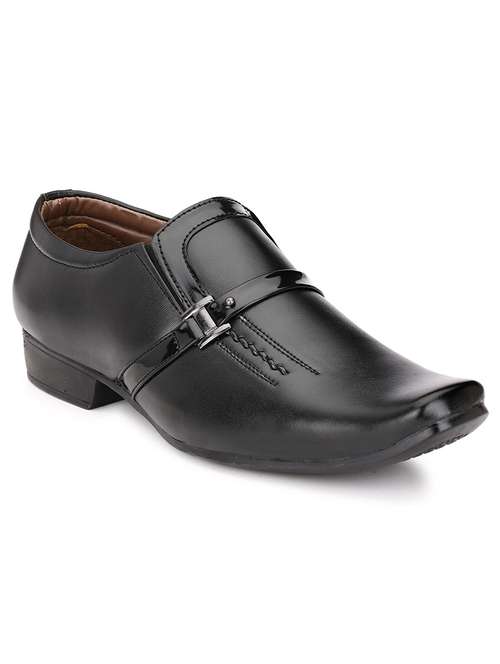 men solid slip on shoes - 20390625 - Standard Image - 0