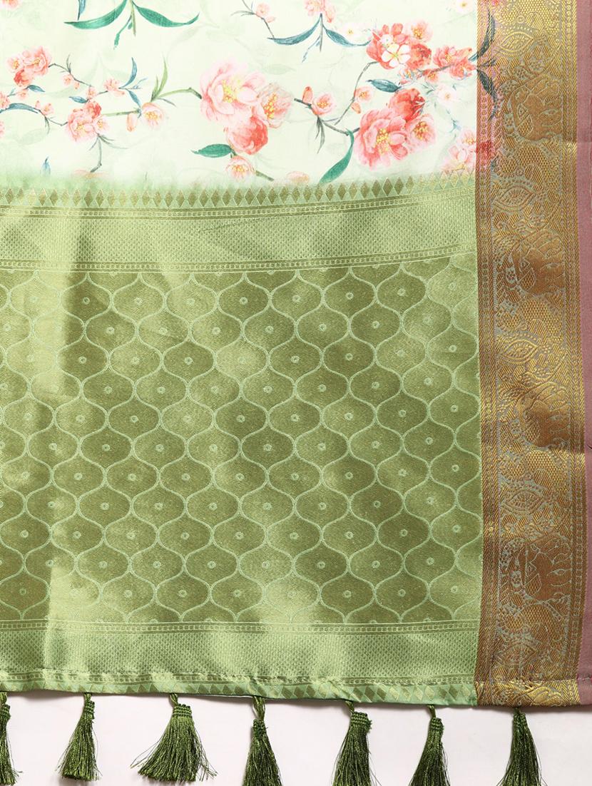 women floral bordered saree - 20396614 - Standard Image - 4