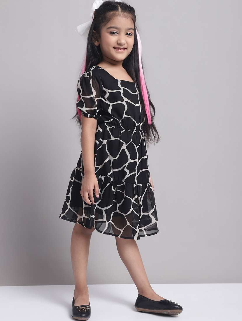 girls square neck short sleeves frock - 20397160 -  Standard Image - 1