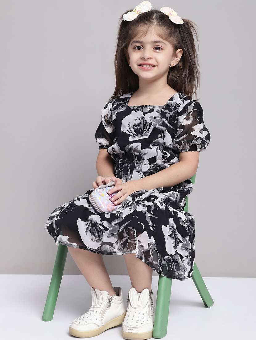 girls black square neck short sleeves frock - 20397161 -  Standard Image - 4