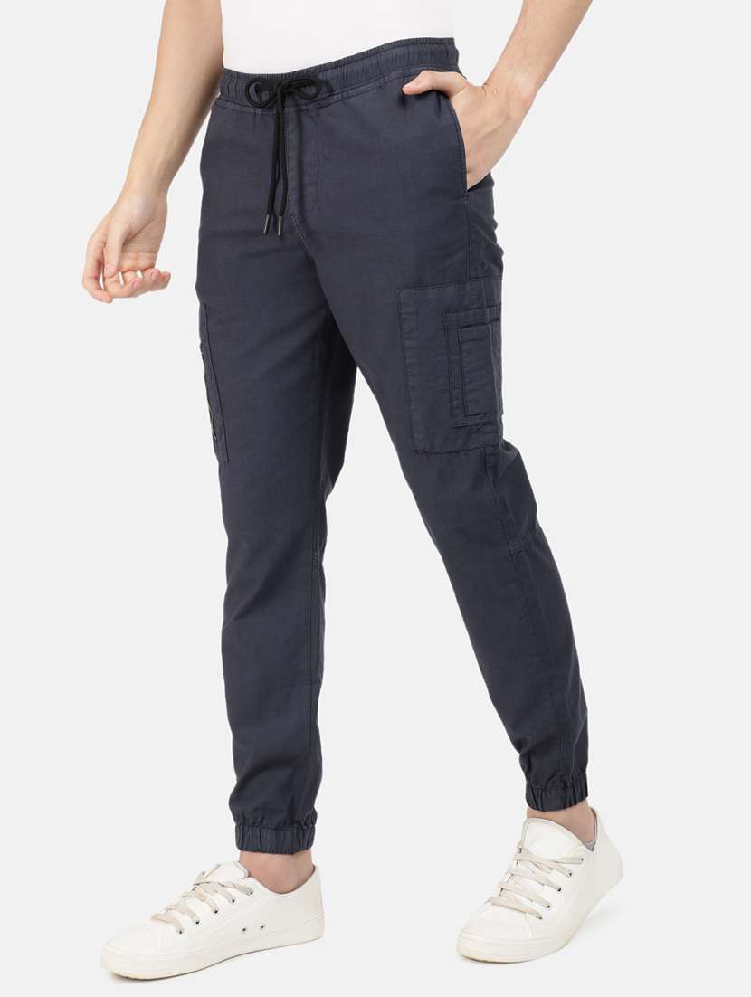 men mid rise solid cargos casual trouser - 20397320 -  Standard Image - 1