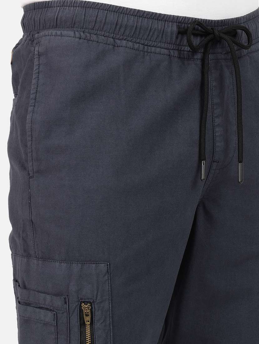 men mid rise solid cargos casual trouser - 20397320 -  Standard Image - 4