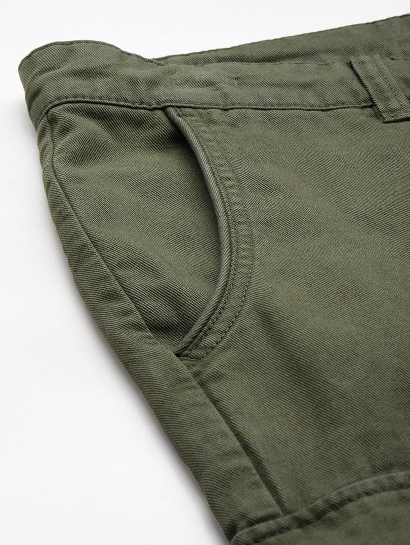 men mid rise solid cargos casual trouser - 20397346 - Standard Image - 4