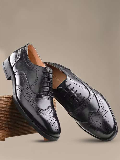 men cut work lace-up brouge shoes - 20404157 - Standard Image - 0
