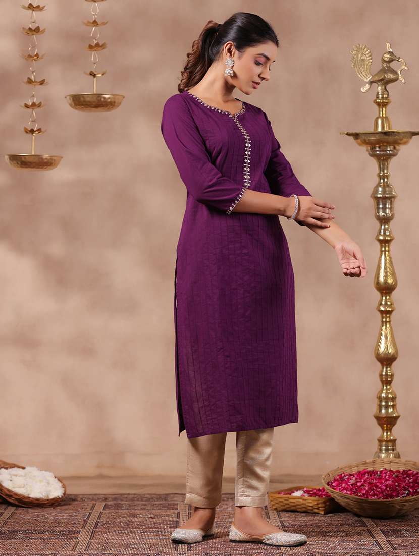 women purple notch neck straight kurta - 20404832 -  Standard Image - 1