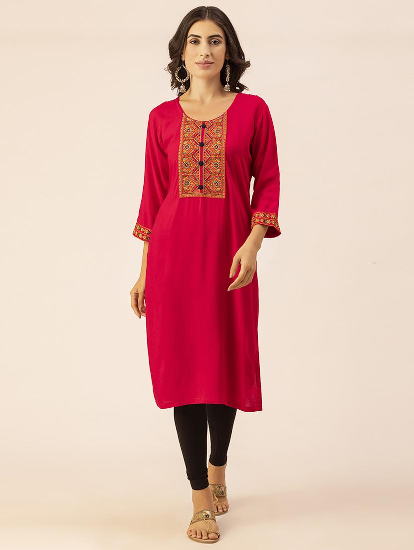 women red round neck straight kurta - 20405661 -  Zoom Image - 0