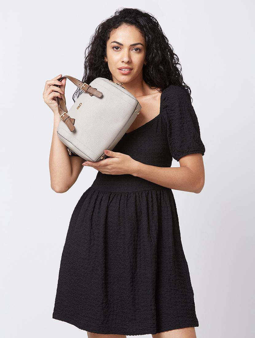 women solid leatherette handbag - 20405807 - Standard Image - 6