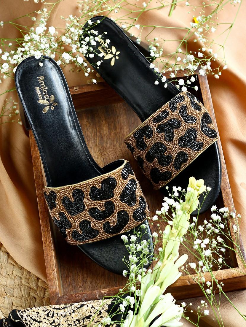 women embellished ethnic sandals - 20406748 -  Zoom Image - 0