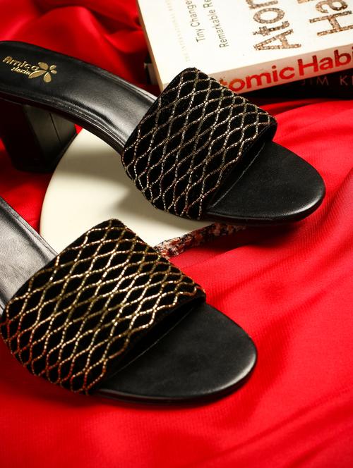 women embellished ethnic sandals - 20406749 -  Standard Image - 0
