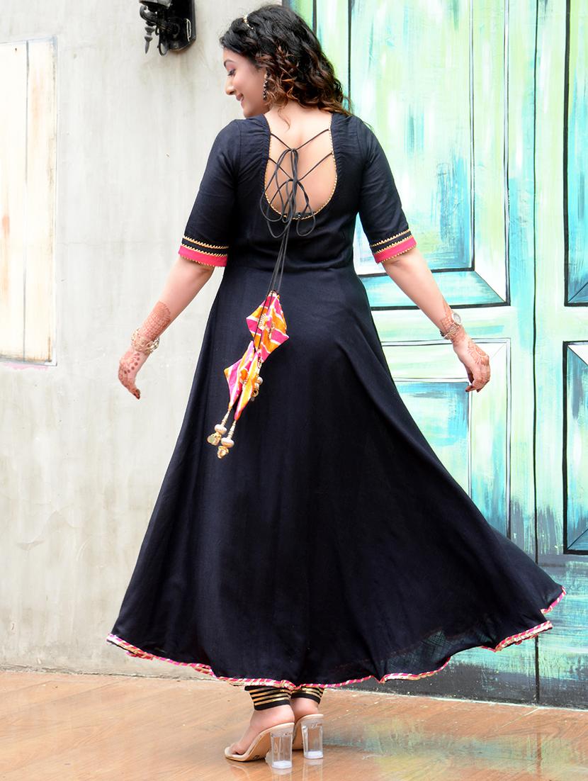women black anarkali kurta pant set - 20406775 - Standard Image - 4