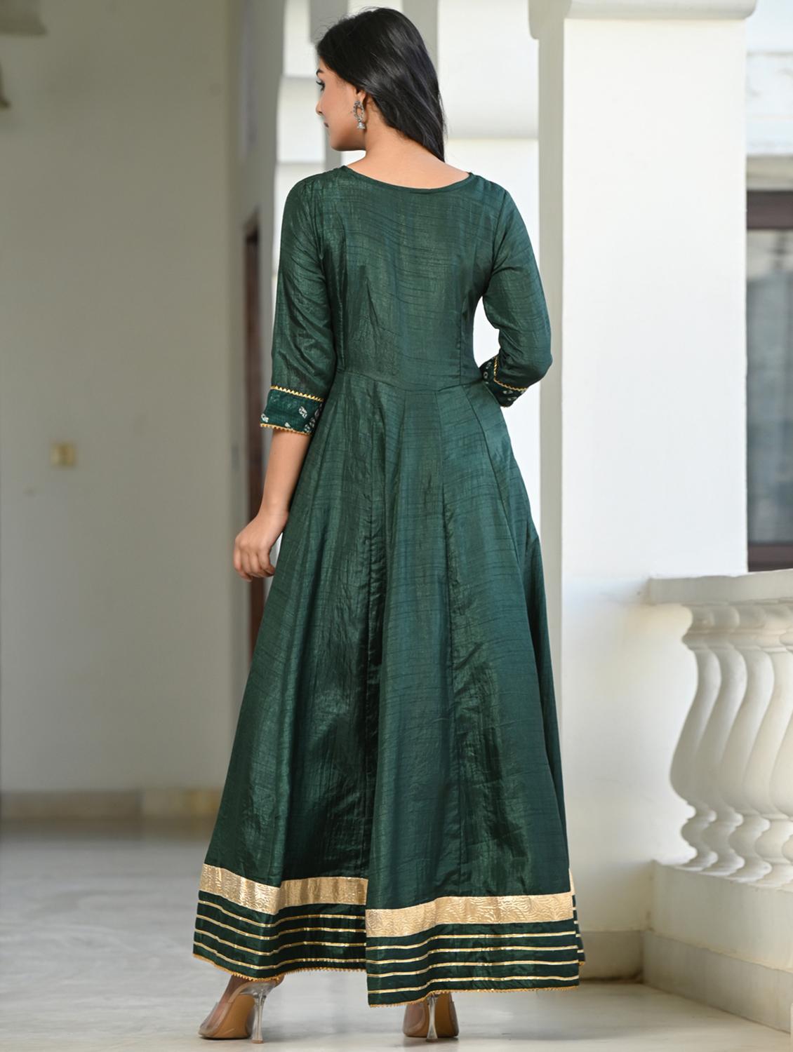 women green angarkha kurta pant set - 20406784 - Standard Image - 4