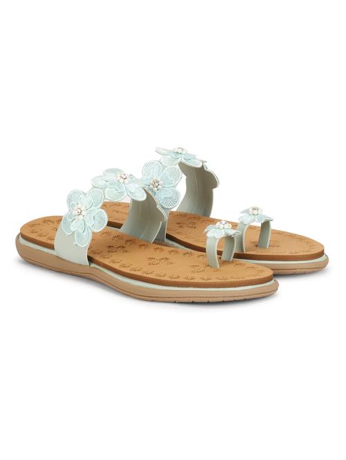 women one toe sandal - 20407061 -  Standard Image - 0