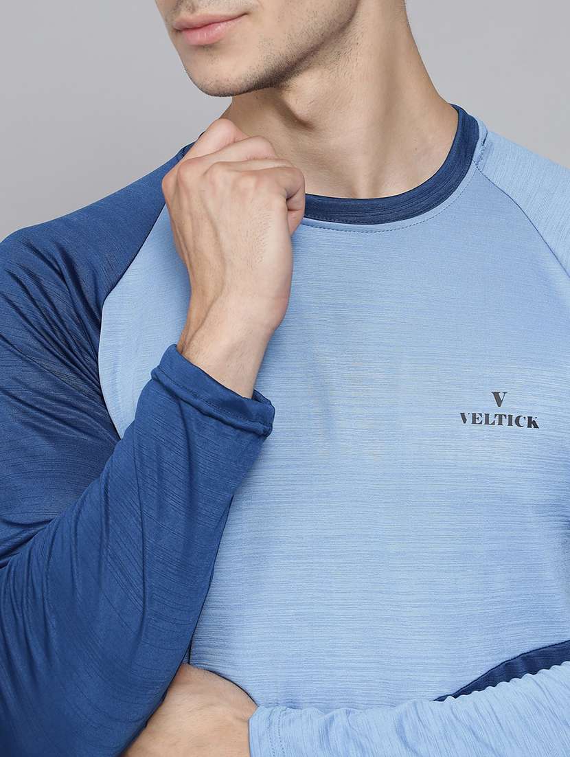 blue color block regular t-shirt - 20409246 - Standard Image - 4