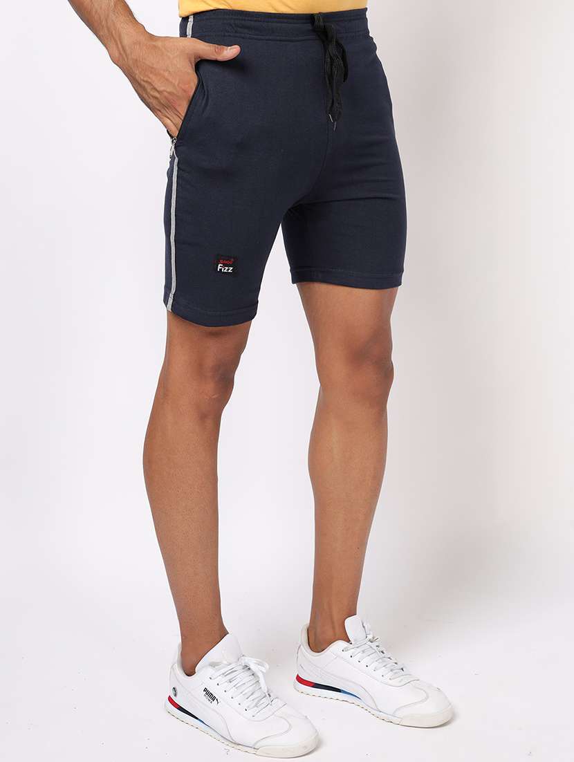 men mid rise solid shorts - 20410133 -  Standard Image - 1