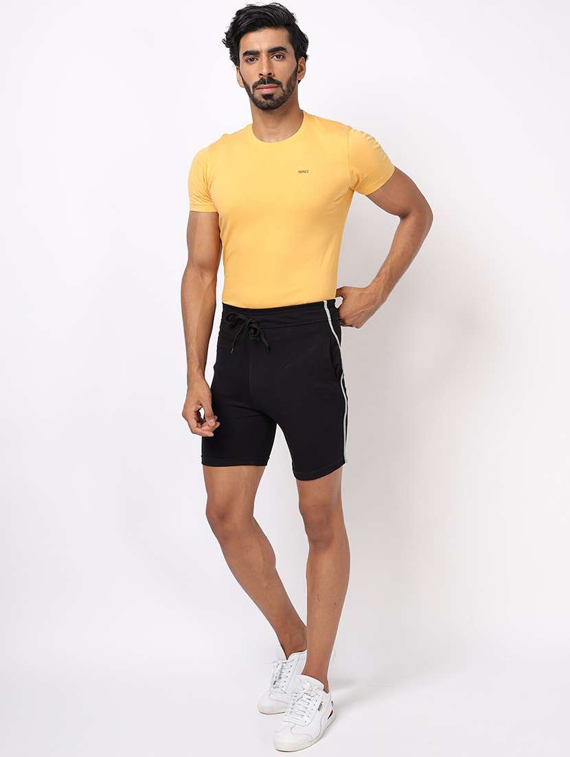men mid rise solid shorts - 20410154 -  Standard Image - 4