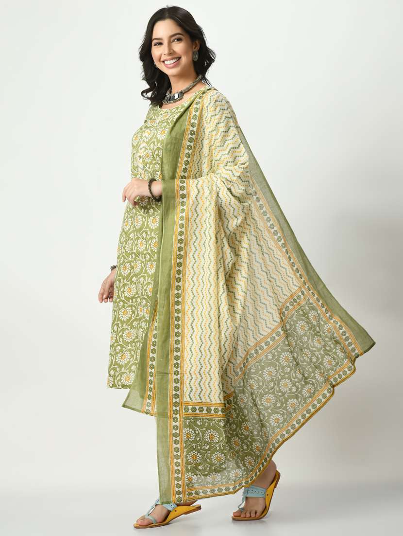 green kurta pant set with dupatta - 20410454 -  Standard Image - 1