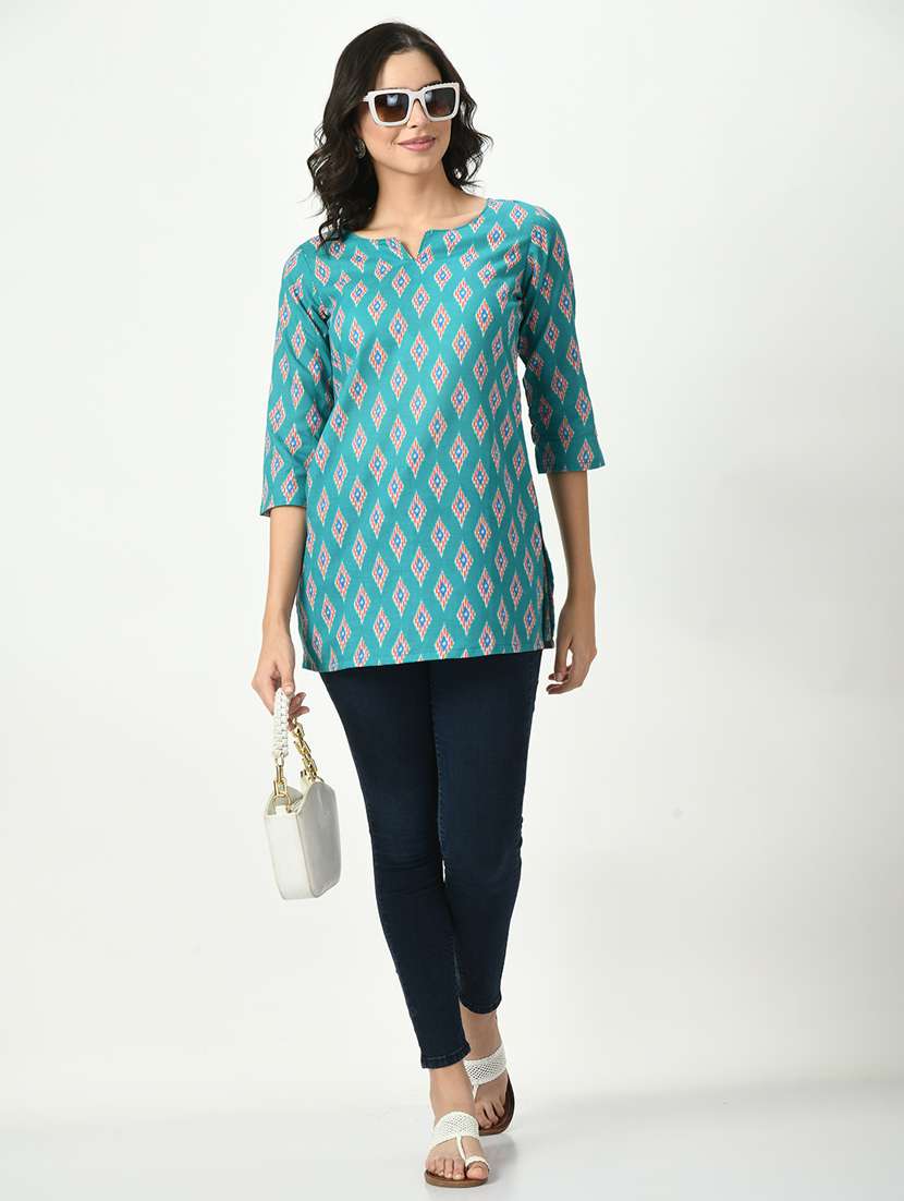 blue printed notch neck straight kurti - 20411242 -  Standard Image - 4