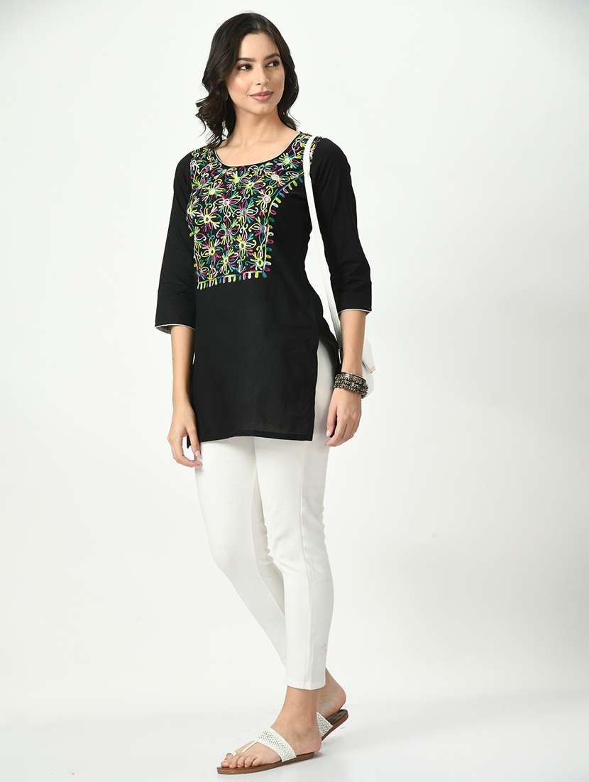 black embroidered straight kurti - 20411248 -  Standard Image - 4