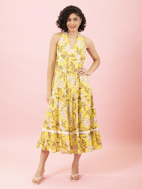 yellow floral print tiered dress - 20412988 -  Standard Image - 0
