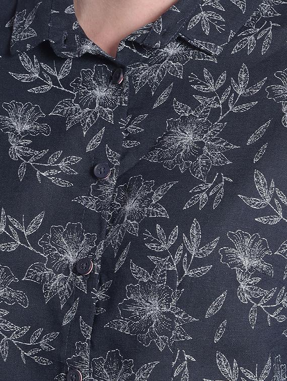 navy blue floral print three quater sleeves shirt - 20417202 - Standard Image - 4