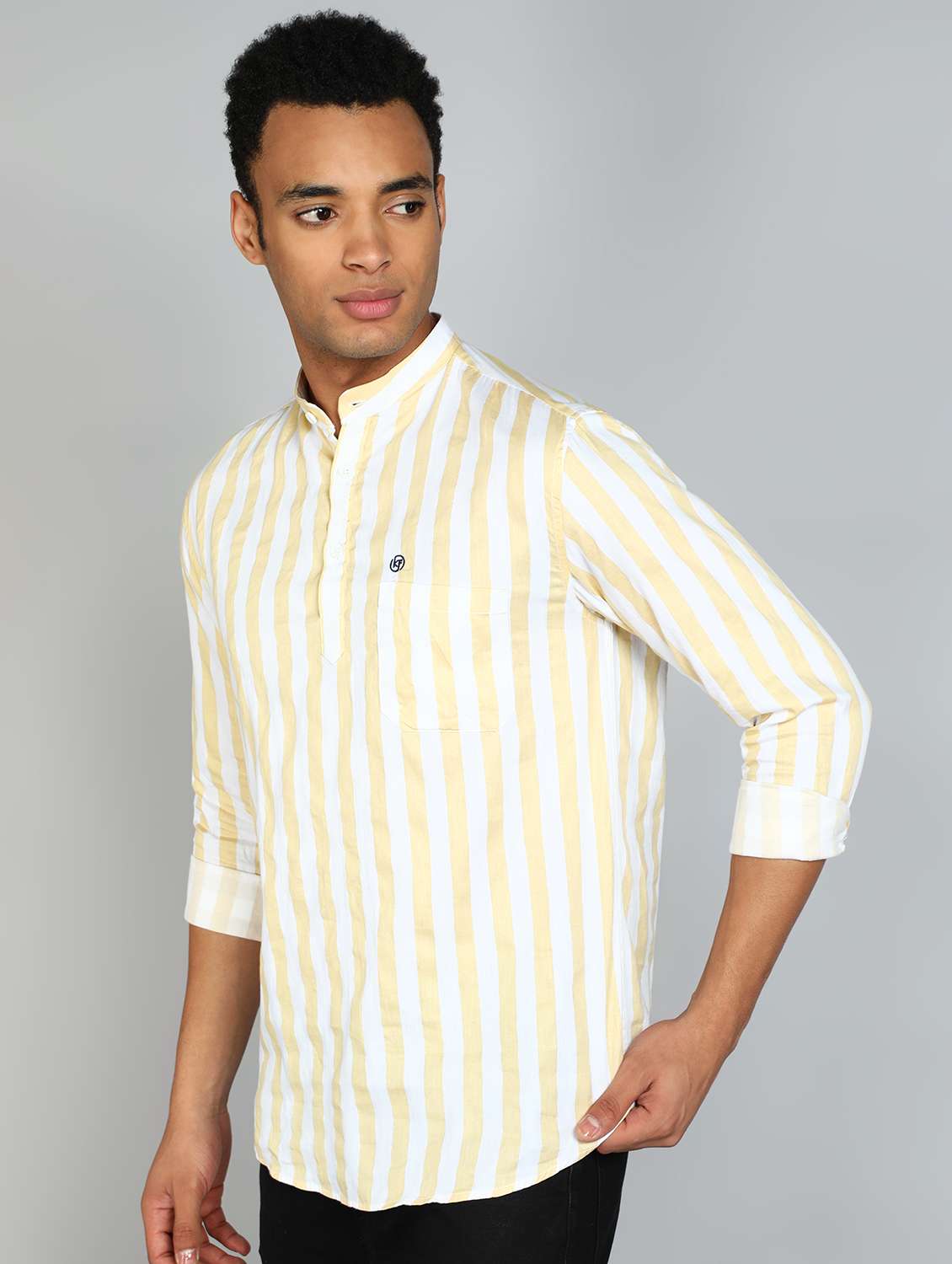 men mandarin neck striped short kurta - 20417788 -  Standard Image - 1