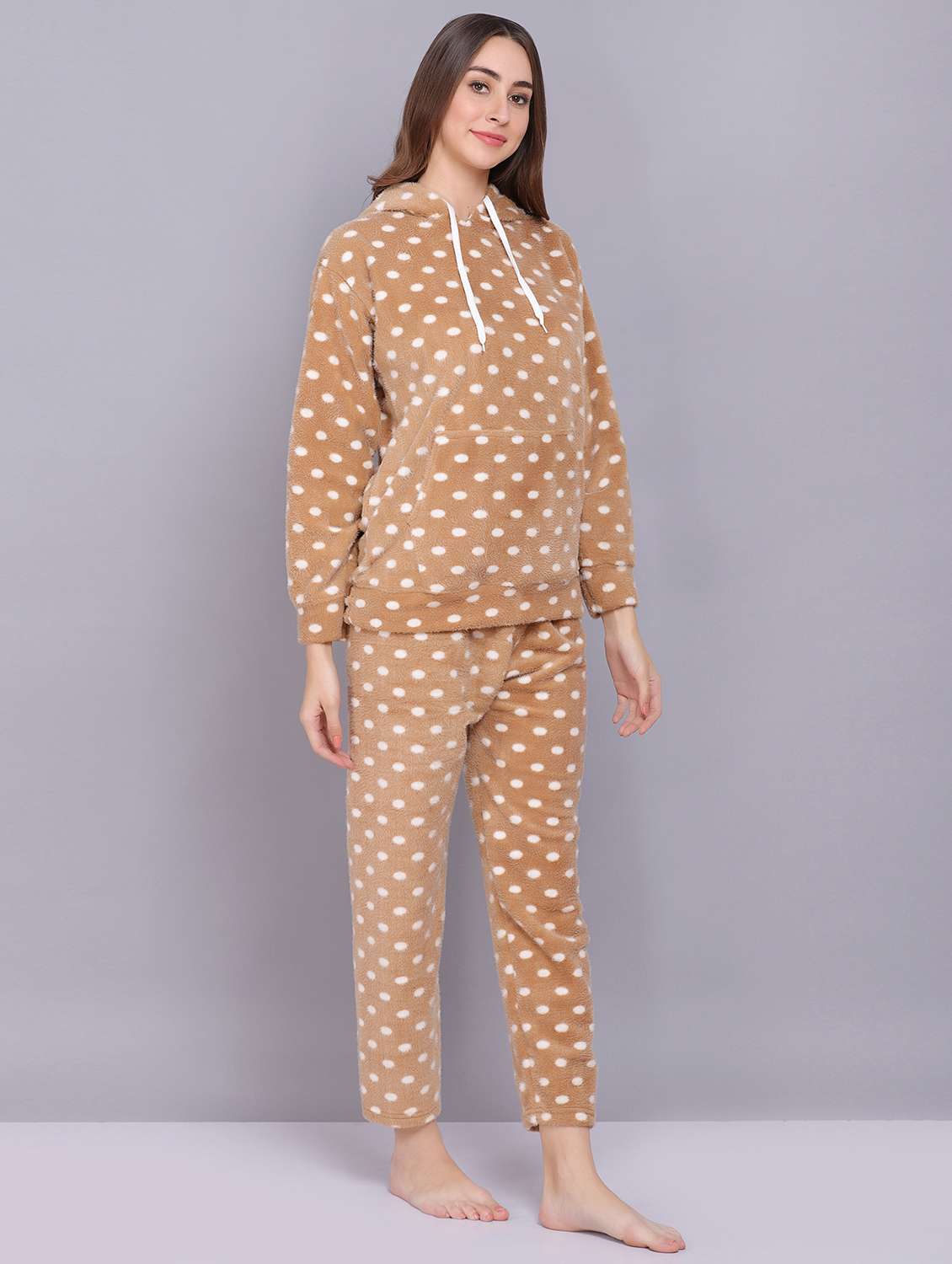 beige wool pyjama nightwear set - 20418830 -  Standard Image - 1
