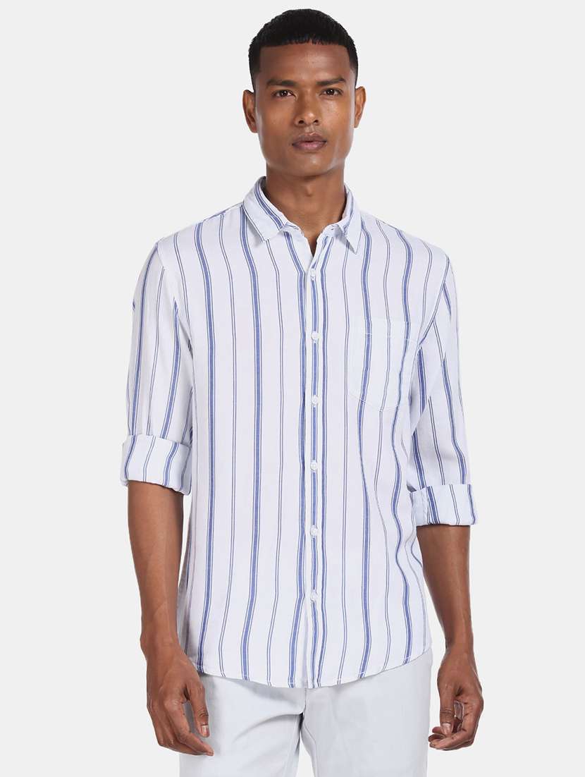 white striped long sleeves casual shirt