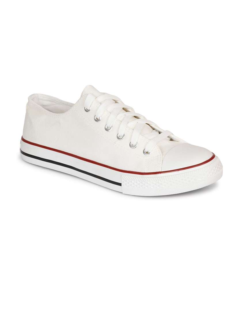 men solid white lace up sneaker