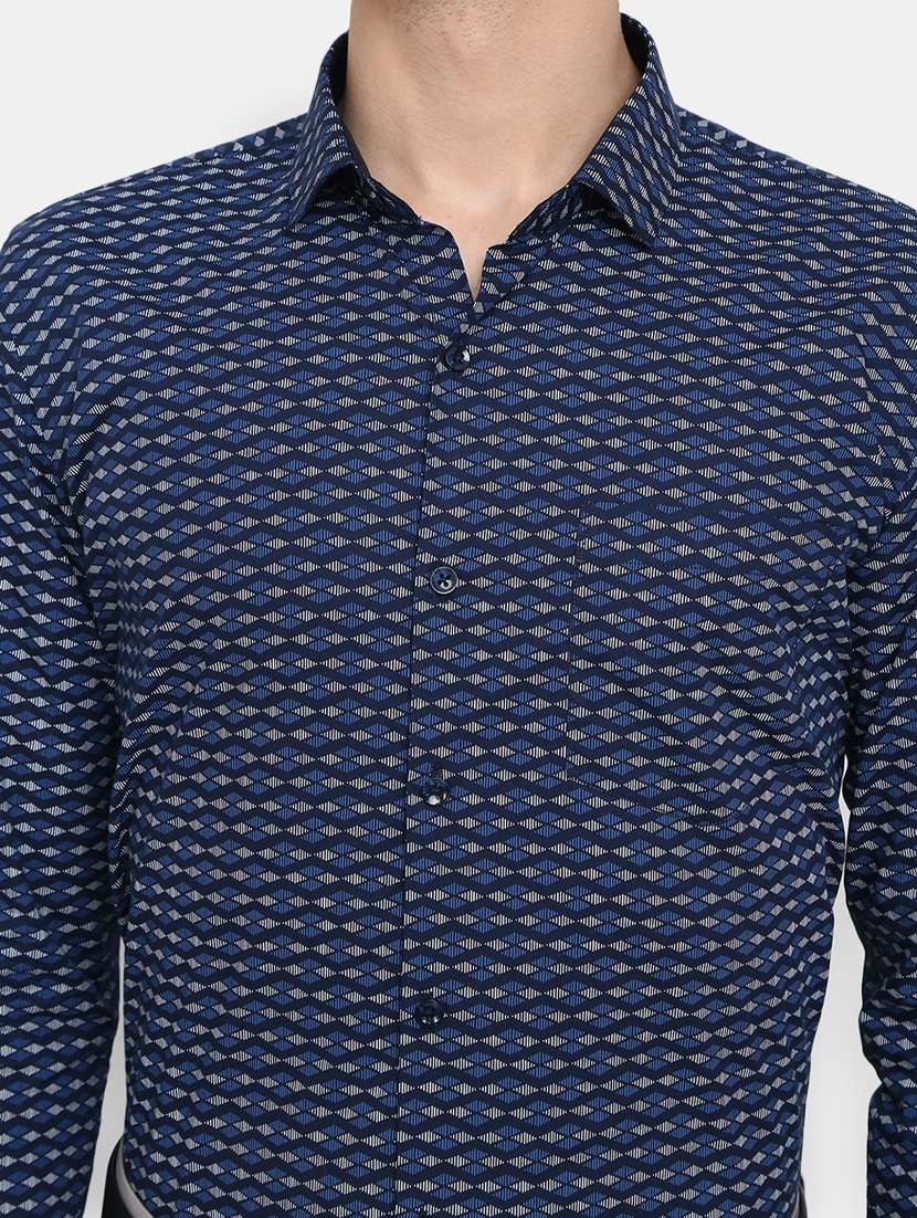 men printed navy blue cotton formal shirt - 20428391 -  Standard Image - 4