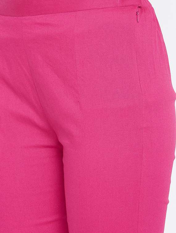 women solid magenta pink cigarette pant - 20428427 -  Standard Image - 4