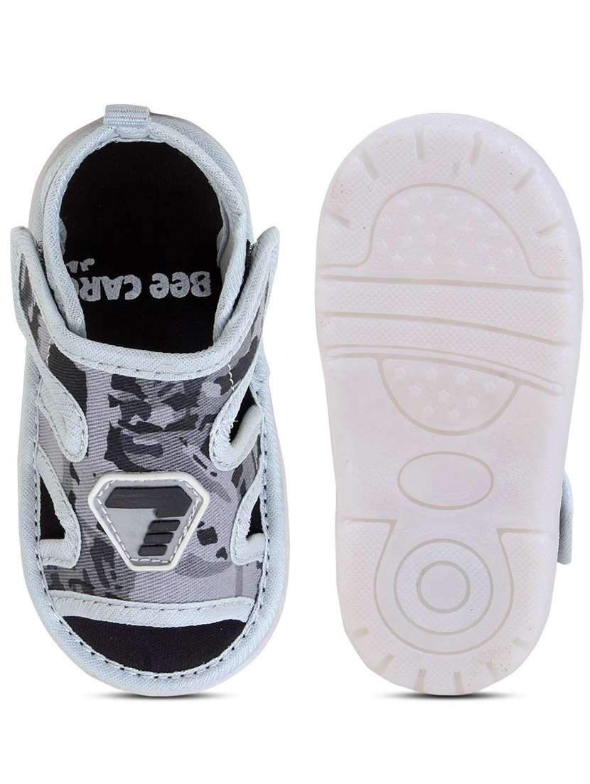 boys camouflage ankle strap floater - 20436175 - Standard Image - 1