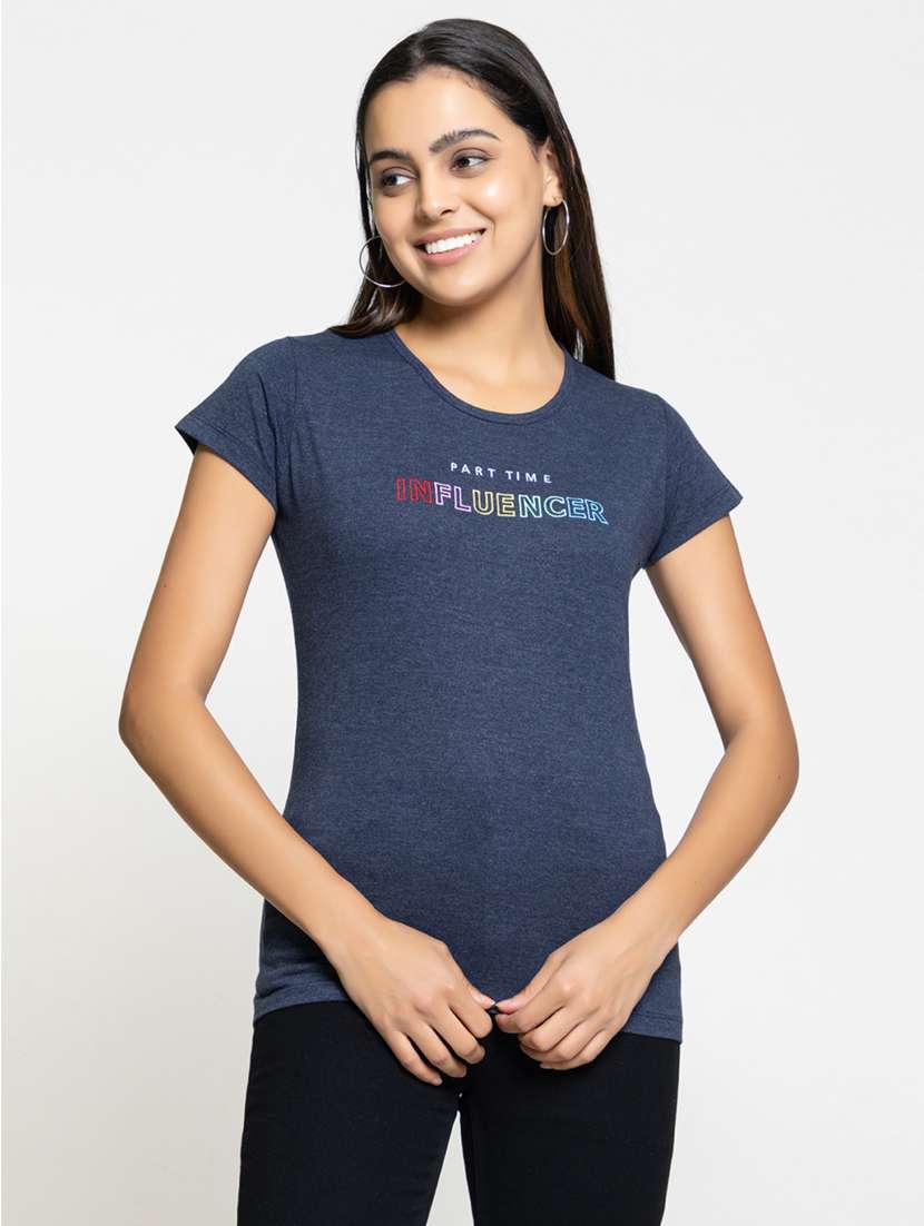 women's chest print crew neck t-shirt