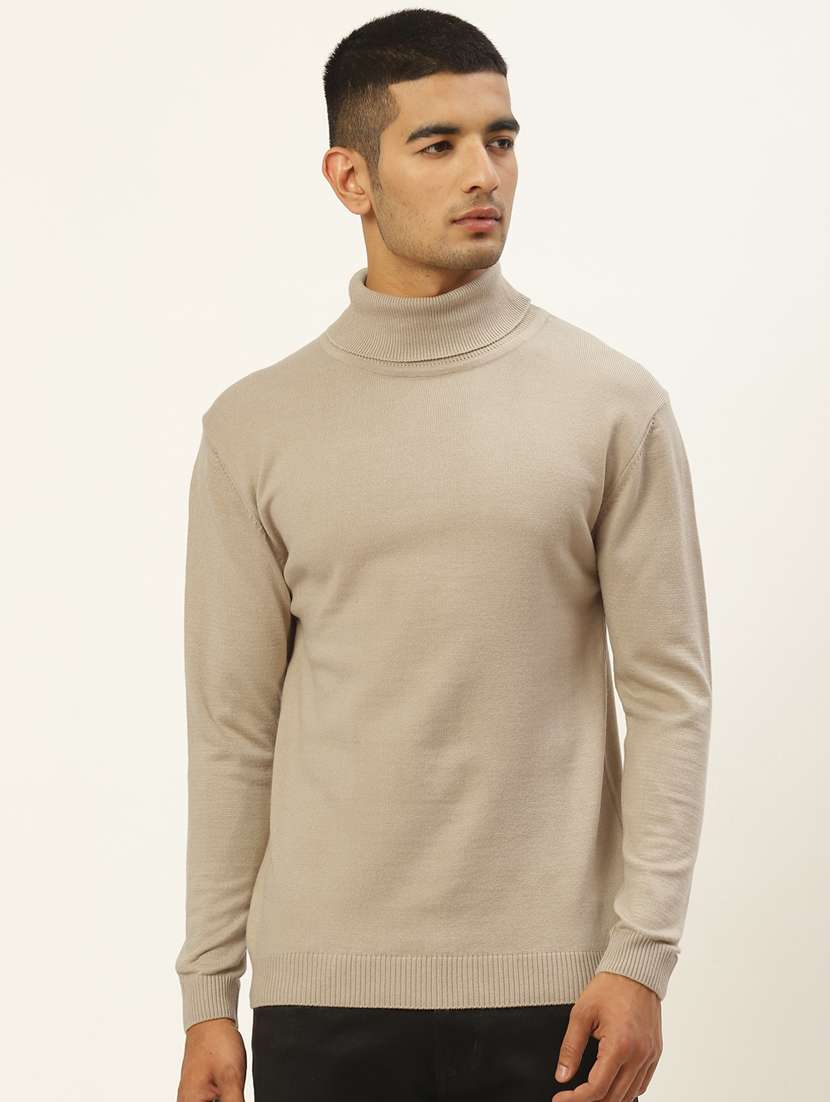 men long sleeved solid pullover