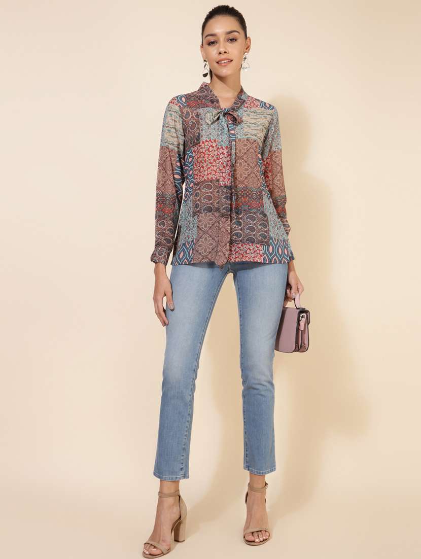 multi colored printed regular top - 20446002 -  Standard Image - 4