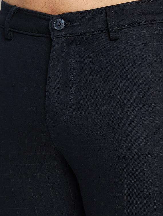 men checkered black cotton casual trouser - 20446907 - Standard Image - 4