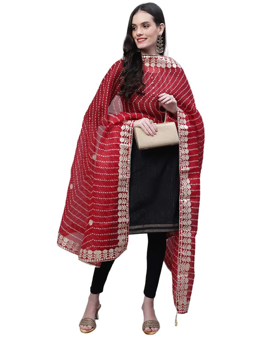 women maroon bandhani dupatta - 20448826 -  Standard Image - 4