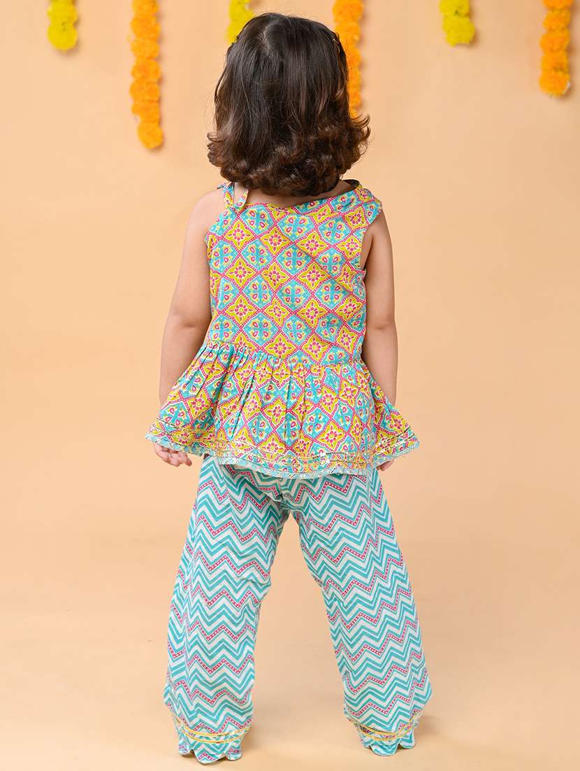 girls printed kurta pant set - 20448844 -  Standard Image - 1