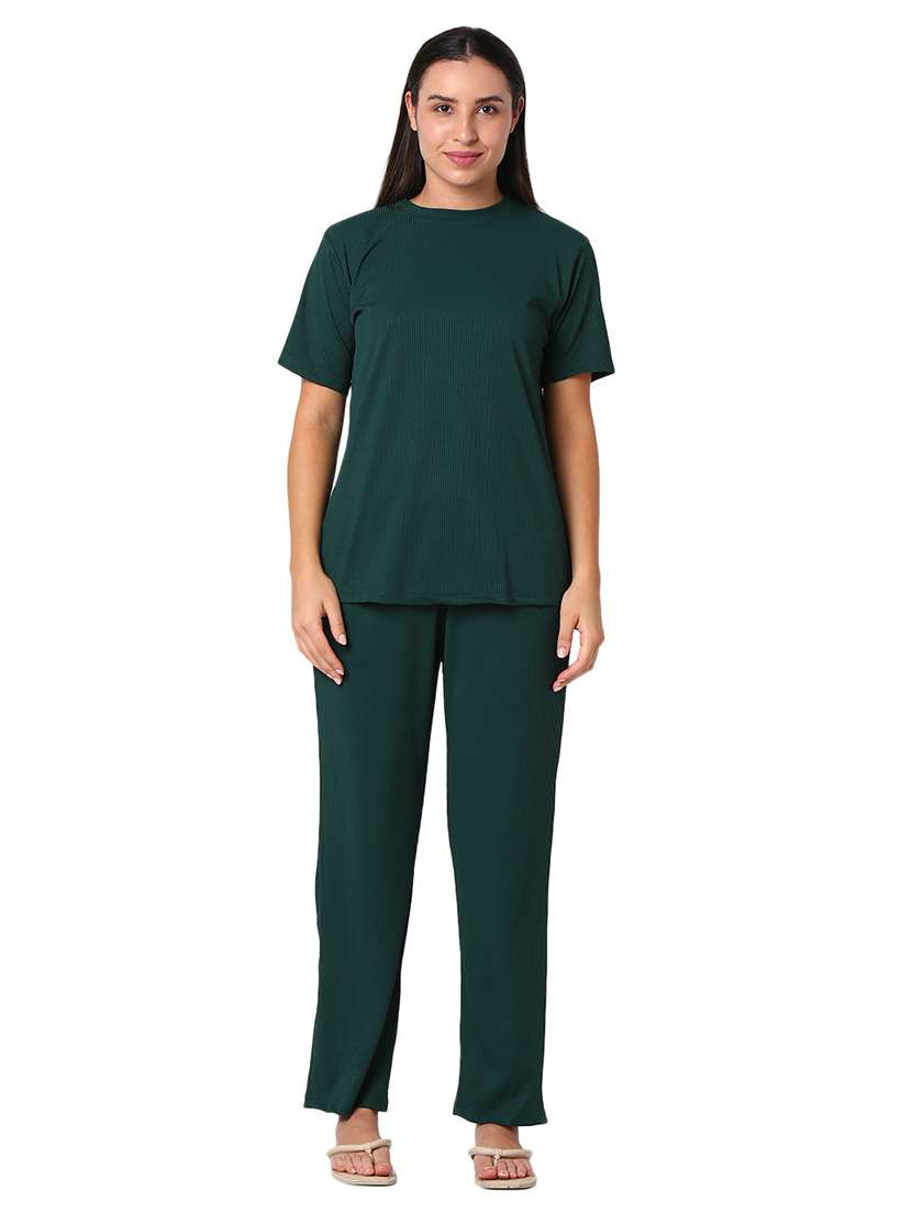 bottle green solid pyjama nightwear set