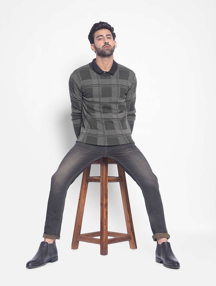 men grey checkered cotton pullover - 20449325 -  Standard Image - 4