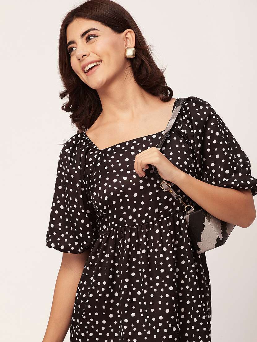 black polka dots a-line dress - 20459347 -  Standard Image - 4