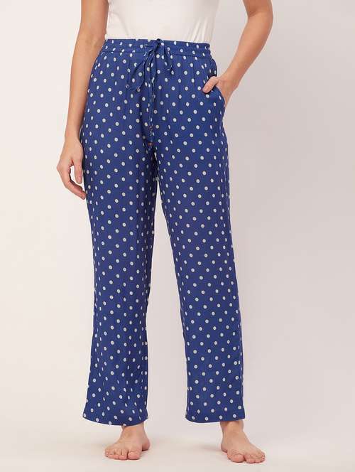 blue polka dots pajama - 20468748 -  Standard Image - 0