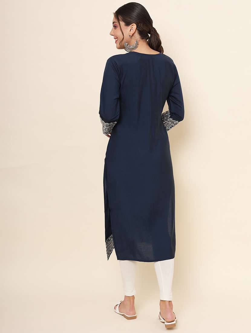 women embroidered straight kurta - 20470409 -  Standard Image - 4