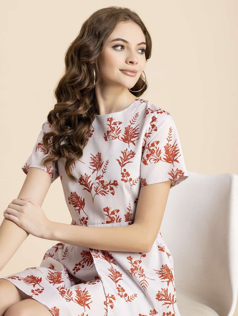 white floral print asymmetric dress - 20473192 -  Standard Image - 4