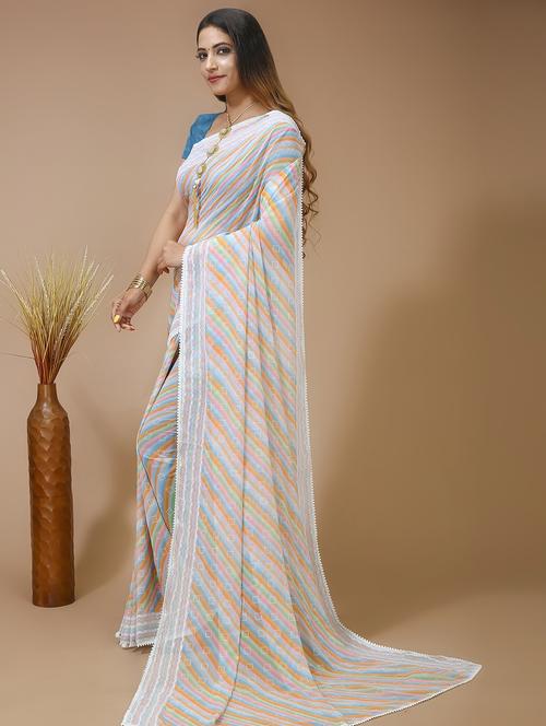 women printed saree with blouse - 20474349 -  Standard Image - 0